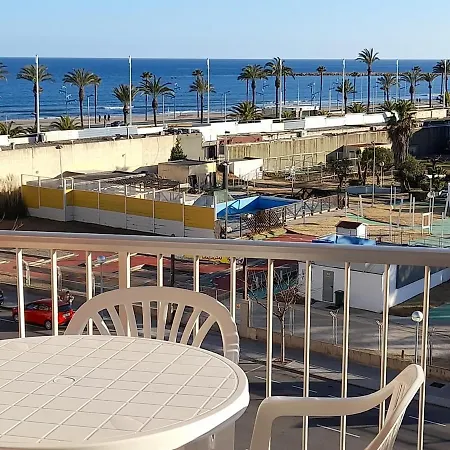 Palmeras Appartement La Pineda