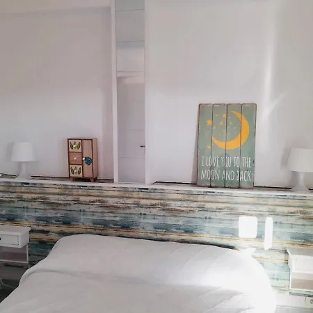 Palmeras Apartment La Pineda